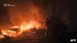 Пожар возникший в результате российского удара по Чернигову