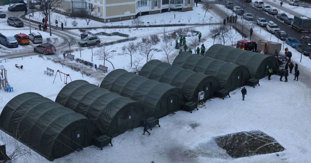 Перезапуск опалення на Троєщині триває після атак росії