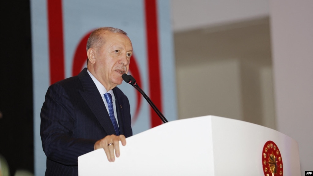 رجب طیب اردوغان، رئیس‌جمهور ترکیه، در قبرس شمالی. شنبه ۱۳ اردیبهشت