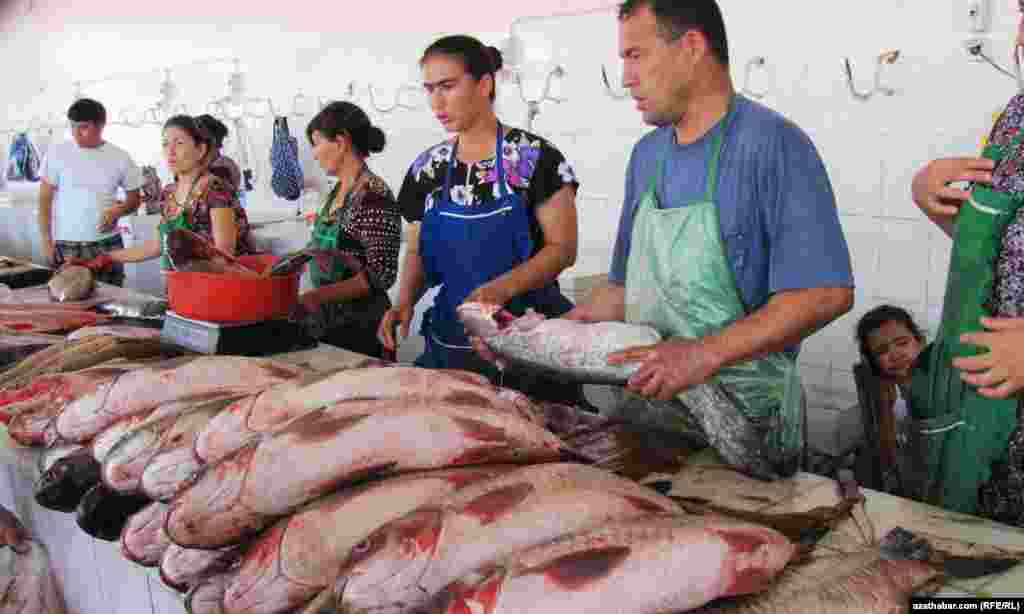 Turkmenistan -- Market in Turkmenabad city of Lebap province