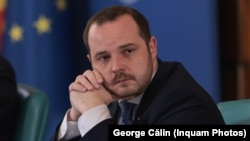 Ministrul Sănătății, Alexandru Rogobete, anunță măsuri de reformă în domeniul sanitar.