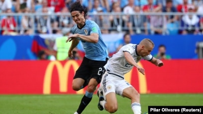 Смотреть прямой эфир футбол англия уругвай