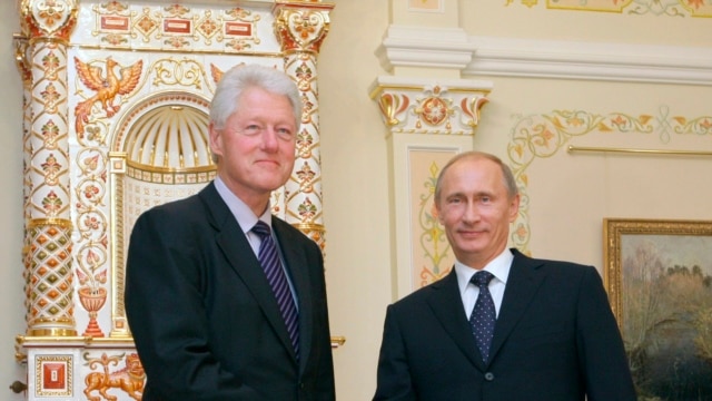 Американские вопросы: Лесть, дружелюбие, показная сговорчивость: как Путин искал подход к Клинтону