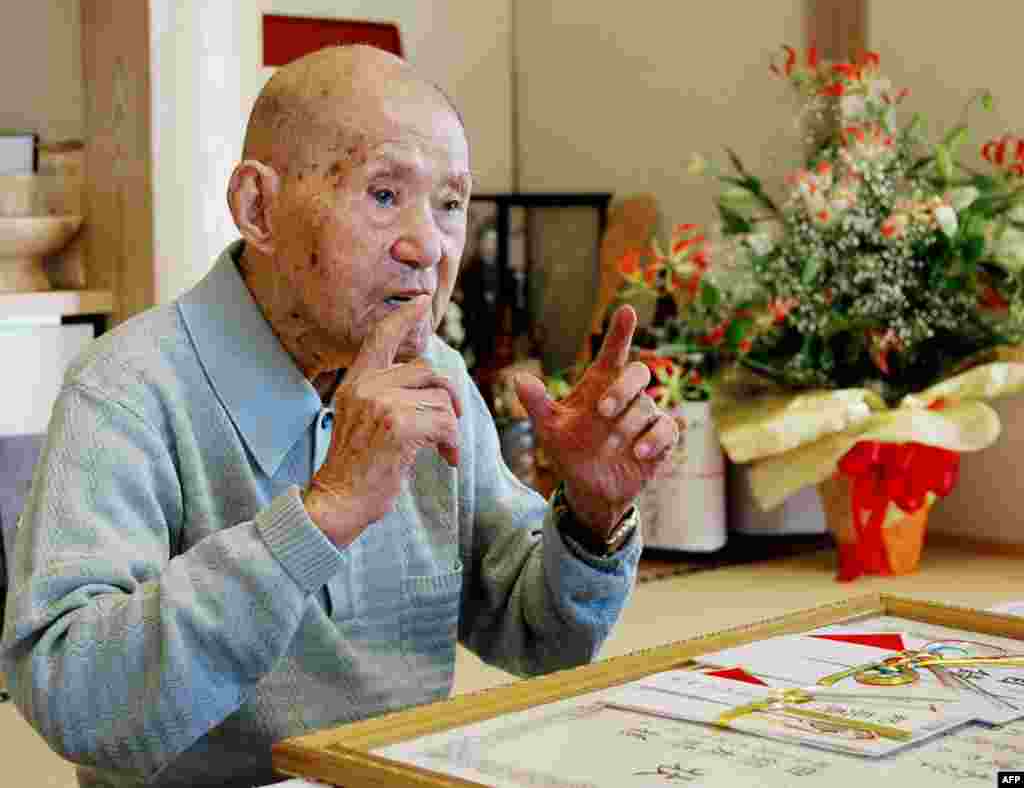 В Японии в возрасте 113 лет умер самый старый мужчина планеты - Томодзи Танабэ (AFP)
