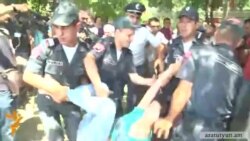 Ոստիկանները բերման ենթարկեցին 4 երիտասարդի