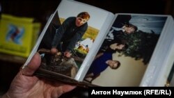 Слева в семейном альбоме фото Алексея Чирния