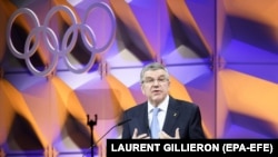 Президент МОК Томас Бах подякував Морі за «видатний внесок» у підготовку Олімпійських ігор у Токіо