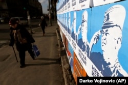 Posters in Belgrade showing former Bosnian Serb wartime General Ratko Mladic, reading: ''I won't betray!''