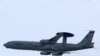 Самолет-разведчик AWACS взлетает с авиабазы на Сицилии. 18 марта, 2011.