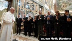 Papa Francisc se întâlnește cu angajații Arhivei Secrete a Vaticanului, 4 martie 2019