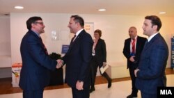 Премиерот Оливер Спасовски и специјалниот претставник на американскиот државен секретар на САД за Западен Балкан, Метју Палмер. 