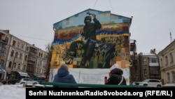 Zidovi kao svjedoci rata: Priče ispisane na muralima Kijeva