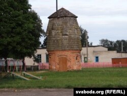 Вяндлярня маёнтку Храптовічаў канца 19 — пачатку 20 стагодзьдзяў.