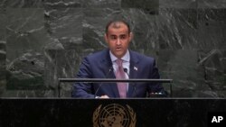 Yemeni Foreign Minister Mohammed Abdullah al-Hadrami addresses the 74th session of the United Nations General Assembly at the U.N. headquarters Saturday, Sept. 28, 2019. (AP Photo/Jeenah Moon)