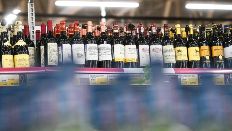 В Крыму ужесточили требования к продаже алкоголя