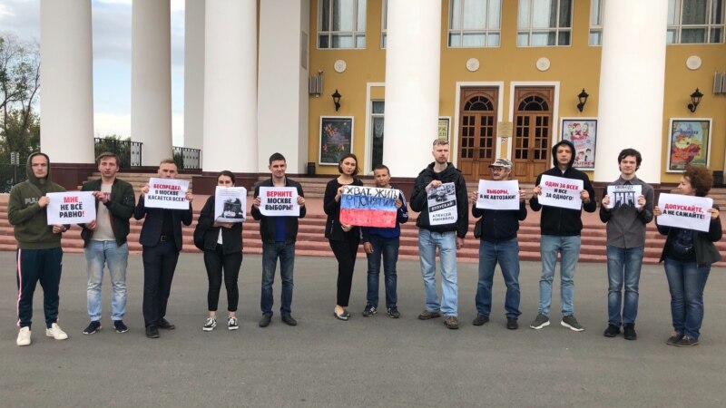 Активисты в Саранске вышли в поддержку участников митинга в Москве 