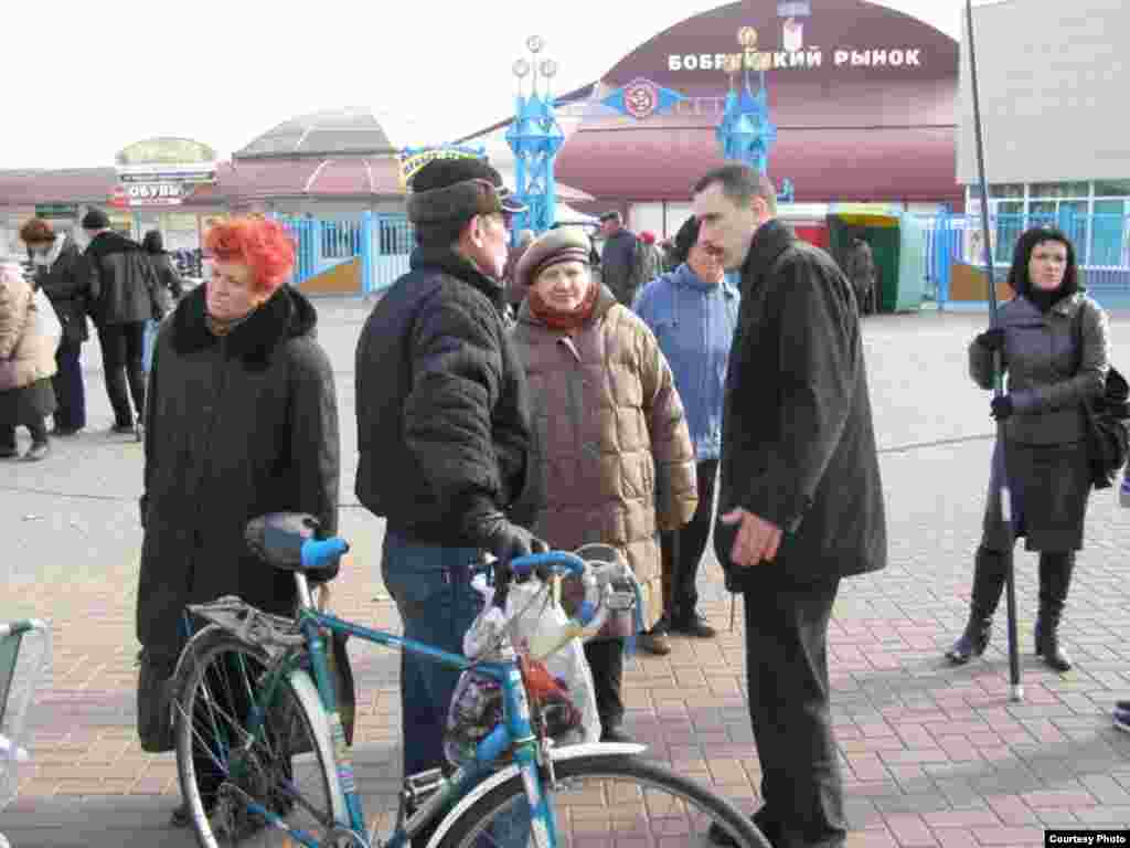 Васіль Дрозд, Бабруйск - Агітуе Павал Севярынец.