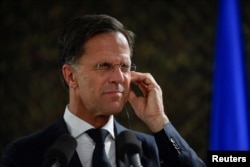 Premierul olandez Mark Rutte spune că țara sa nu se opune de principiu aderării României la spațiul Schengen, dar pentru asta trebuie să demonstreze că îndeplinește prevederile MCV.