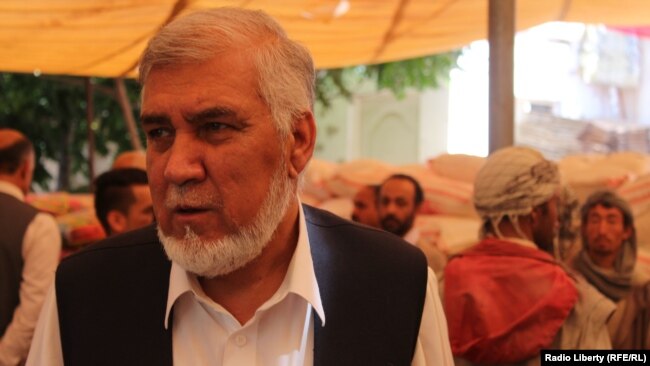 د افغانستان د سوداګرۍ او پانګونې د خونې مرستیال خان جان الکوزی