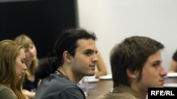 Charles University students meet with staff at RFE headquarters