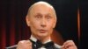 Кузатувчилар фикрича, Путиннинг рейтинги Россиядаги умидсизлик даражаси билан чамбарчарс боғлиқдир.