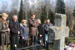 Блізкія на магіле Веранікі Чаркасавай