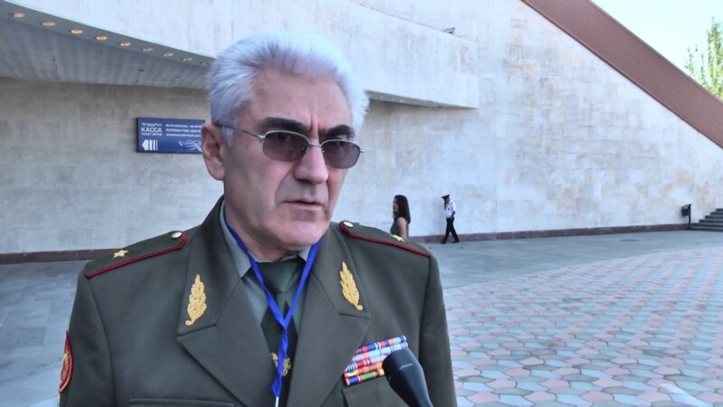 Armenian General Cleared Of Corruption Charges