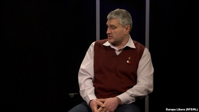 Modificarea Constituției și a sistemului electoral la inițiativa președintelui: pârjoale vechi, pârjoale proaspete...