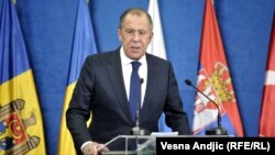Serbia -- Russian Foreign Minister Sergey Lavrov addresses a press conference after the BSEC session in Belgrade, December 13, 2016