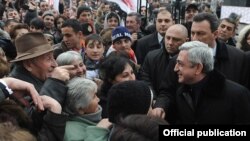 Armenia - President Serzh Sarkisian meets with voters in Ashtarak, 14Feb2013.