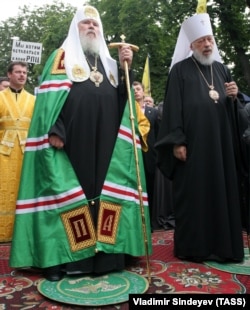 Глава УПЦ (МП) митрополит Володимир (Сабодан), ліворуч, і Московський патріарх Алексій II під час відзначення 1020-річчя Хрещення України-Руси. Київ, 27 липня 2008 року