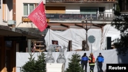 Barul „Le Constellation” din stațiunea de schi Crans-Montana din sud-vestul Elveției, pe 1 ianuarie 2026, în urma incendiului.