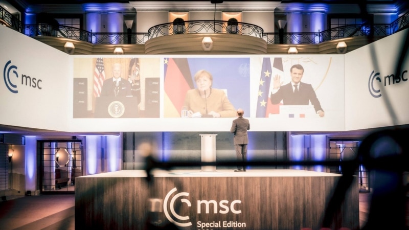 На конференцию в Мюнхен вместо российских властей пригласили Михаила Ходорковского