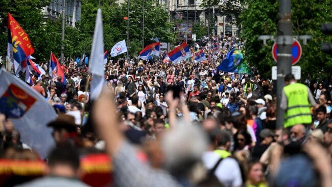 'Za pravdu i dostojanstven rad': Studenti u blokadi i sindikati zajedno na prvomajskom protestu 'Za pravdu i dostojanstven rad': Studenti u blokadi i sindikati zajedno na prvomajskom protestu