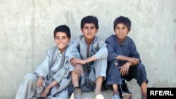 اطفال افغان در انتظار آینده