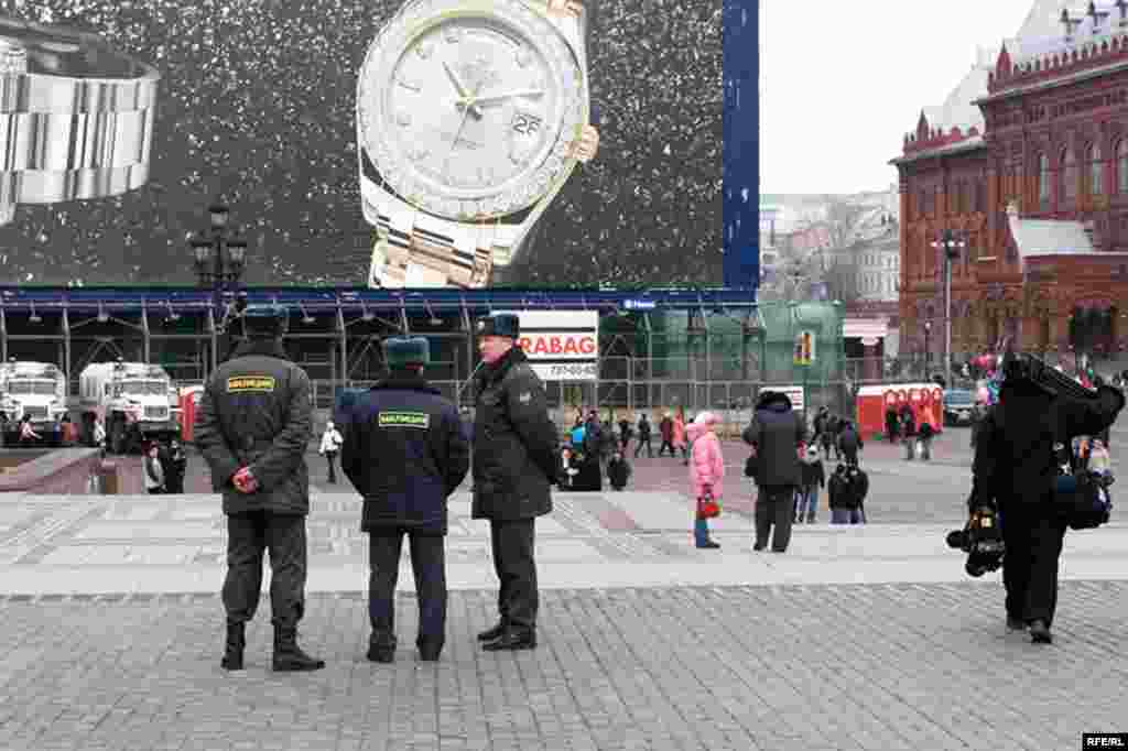 Russia – Police on Manezhnaya square, Moscow, 10Mar2008