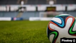 Négy ukrán focistát is koronavírus-fertőzéssel diagnosztizáltak a németországi meccs után 2020. november 14-én.