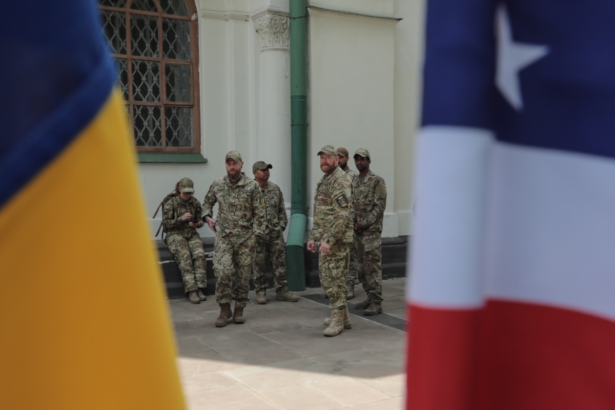 На території Національного заповідника «Софія Київська» у День пам’яті США (Memorial Day) 25 травня відбувся меморіально-культурний захід, присвячений громадянам Сполучених Штатів Америки, які стали поруч з українцями у боротьбі проти російської агресії та віддали за це свої життя