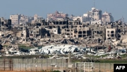 Épületek romjai a Gázai övezetben 2024. január 31-én
