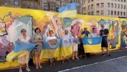 Варта солідарності з Україною на Marktplatz у Базелі. Швейцарія, 10 липня 2026 рік (Світлина: forall.swiss)