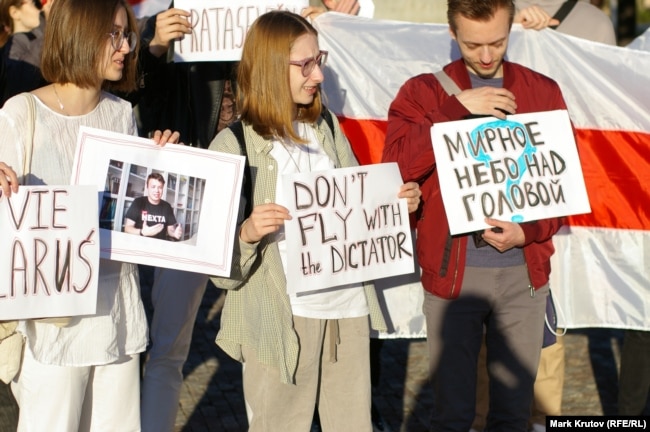 Акция протеста в поддержку Романа Протасевича в Праге