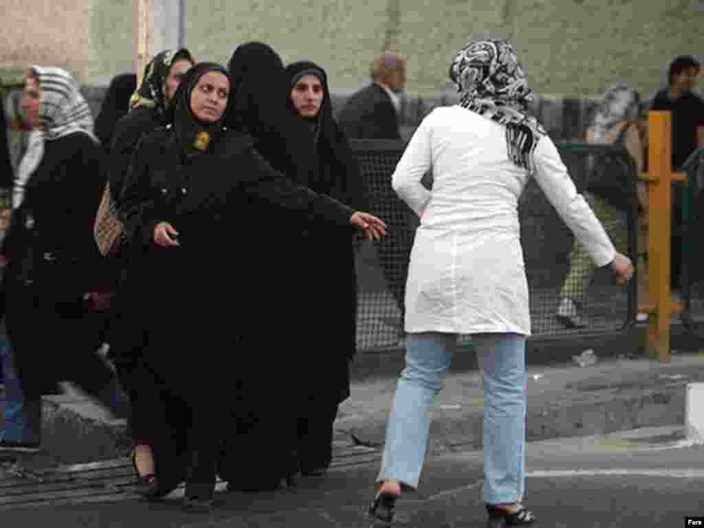 Iran, Iranian Government is launching a new Hijab plan against women, 04/22/2007