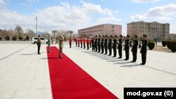 Türkiyə Quru Qoşunları komandanı ordu generalı Metin Tokelin rəhbərlik etdiyi nümayəndə heyəti Naxçıvanda 