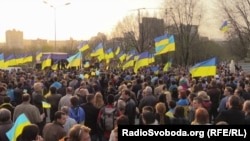 Митинг за единство Украины в Донецке в апреле 2014 года