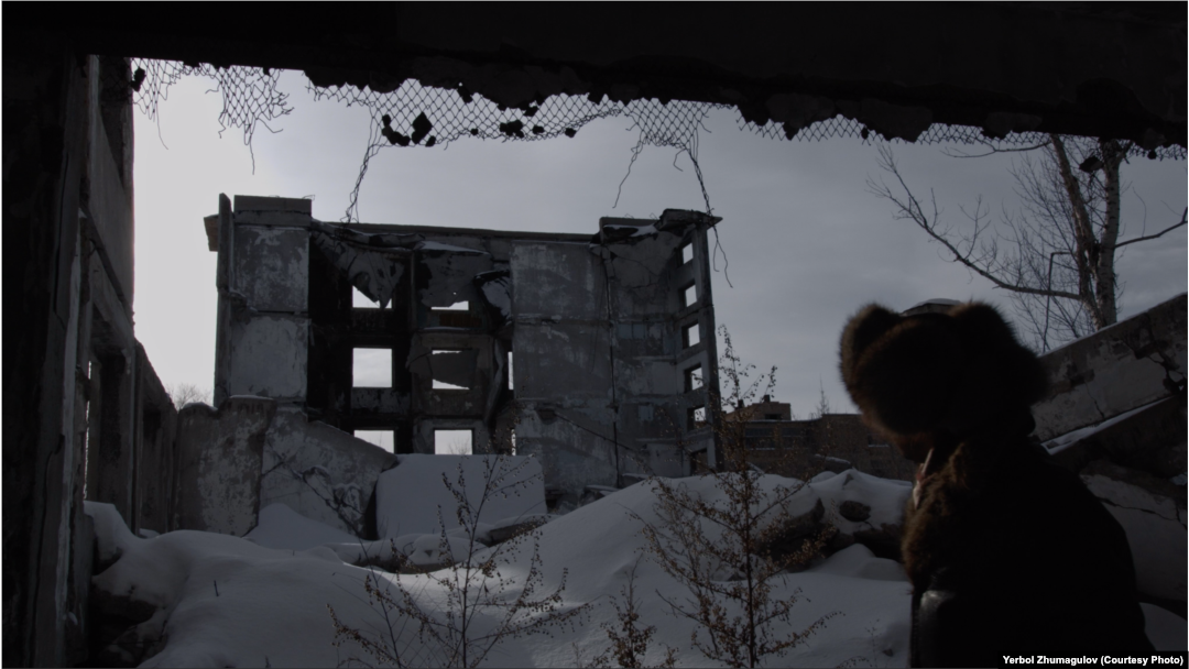 Лесби және құл бейне Лесби және құл бейне