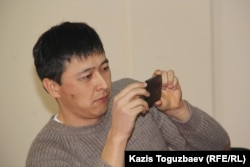 ЖОО оқытушысы, саясаттанушы Талғат Жанысбай. Алматы, 6 ақпан 2015 жыл.