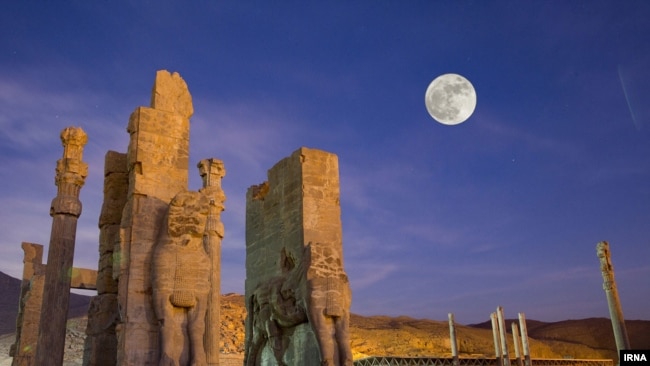 The 'Super' full moon rises above the ruins of ancient Achaemenid capital, Persepolis, situated 60 km northeast of the city of Shiraz in Fars Provinc,14 Nov2016