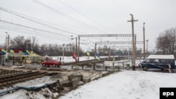 Активісти блокують залізничні перевезенння на Донбасі, 2017 рік