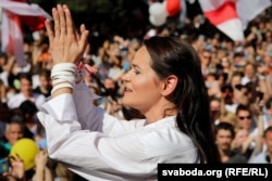 Sviatlana Tsikhanouskaya appears at a campaign rally in Brest on August 2, 2020.