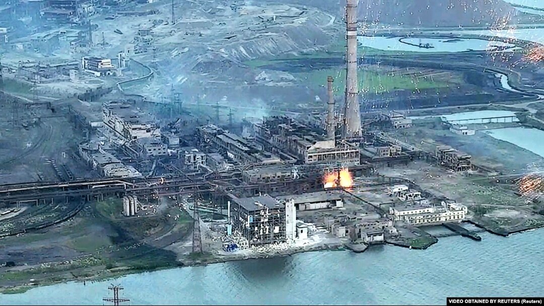 Территория "Азовстали" в разгар боев. Мариуполь, 15 мая 2022